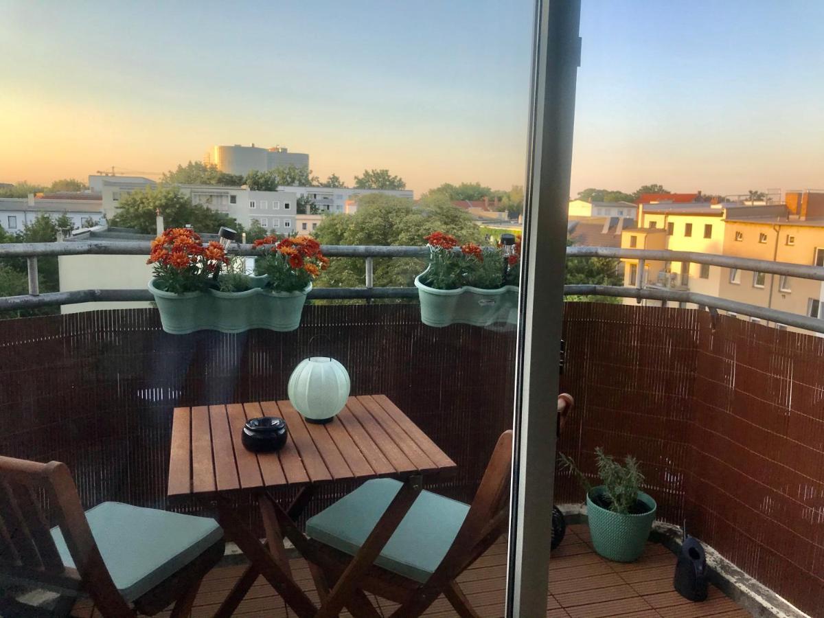 Cottbus-Apartments - Green Apartment I Privat I Wifi I Kueche I Balkon Ngoại thất bức ảnh